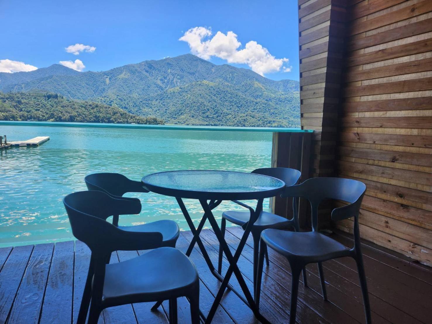 Sun Fog Hotel Yuchi Luaran gambar
