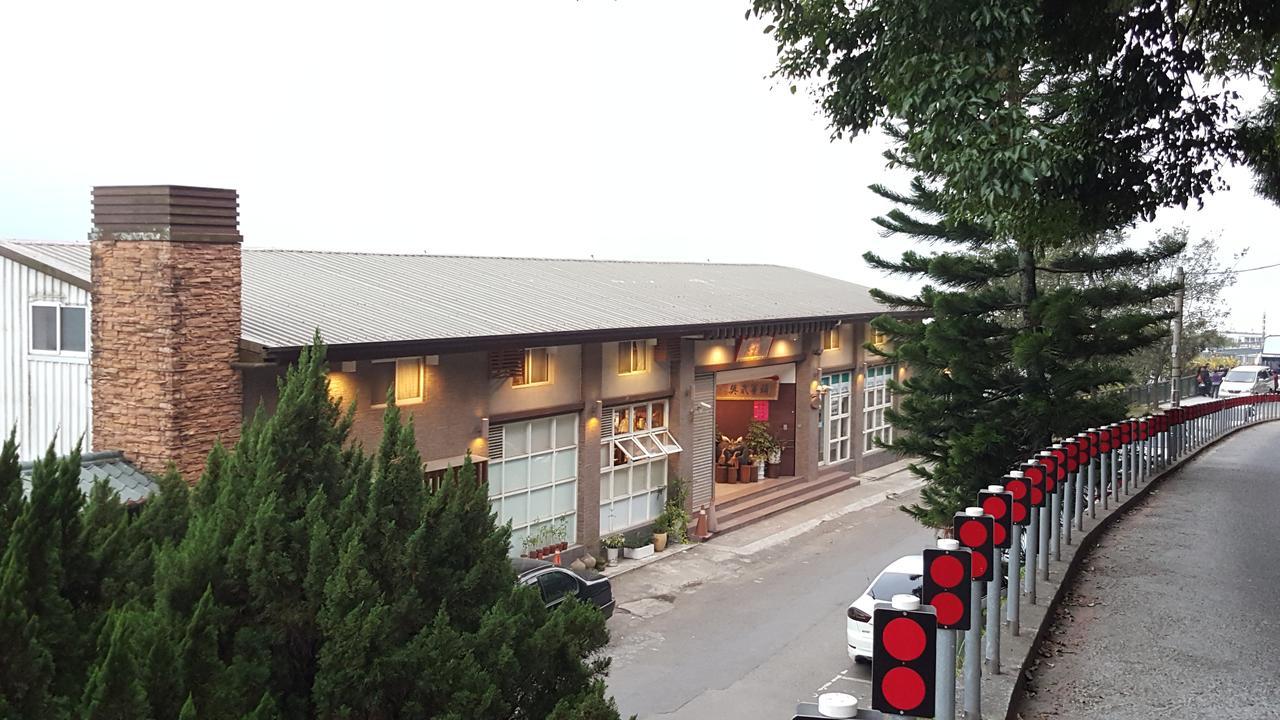 Sun Fog Hotel Yuchi Luaran gambar