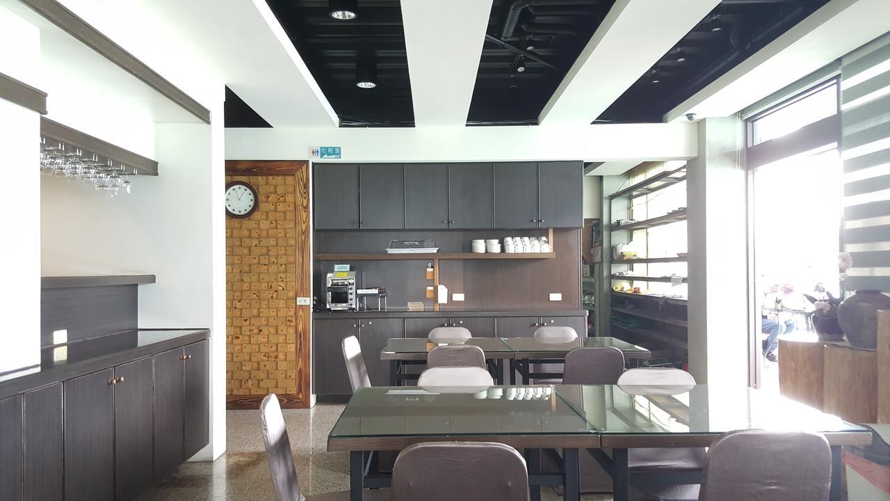 Sun Fog Hotel Yuchi Luaran gambar