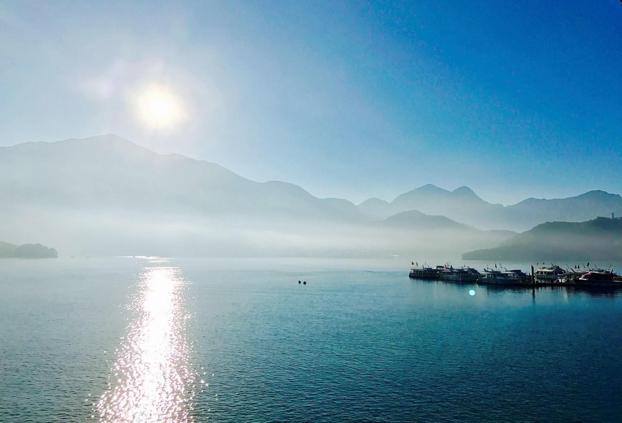 Sun Fog Hotel Yuchi Luaran gambar