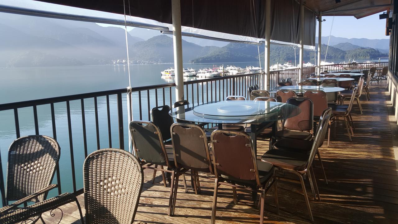 Sun Fog Hotel Yuchi Luaran gambar