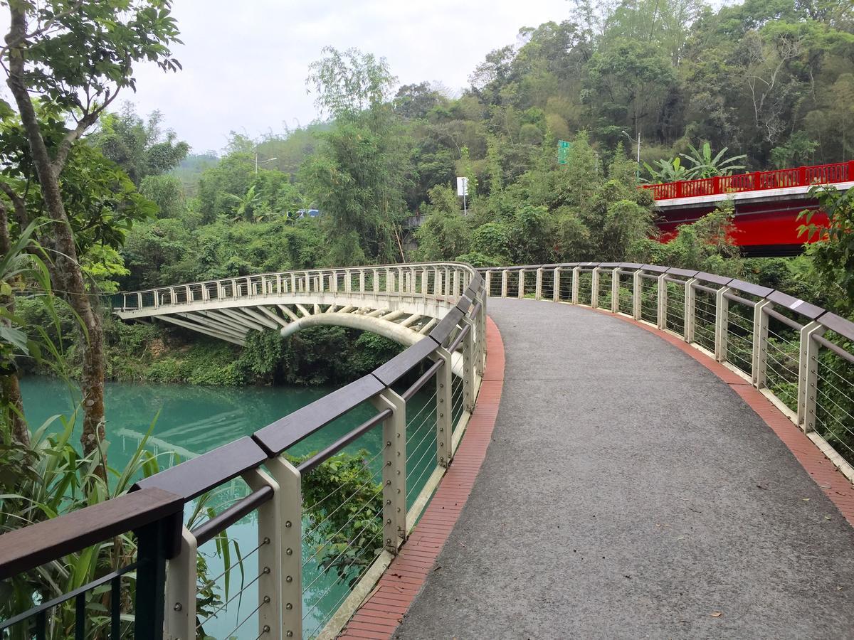 Sun Fog Hotel Yuchi Luaran gambar