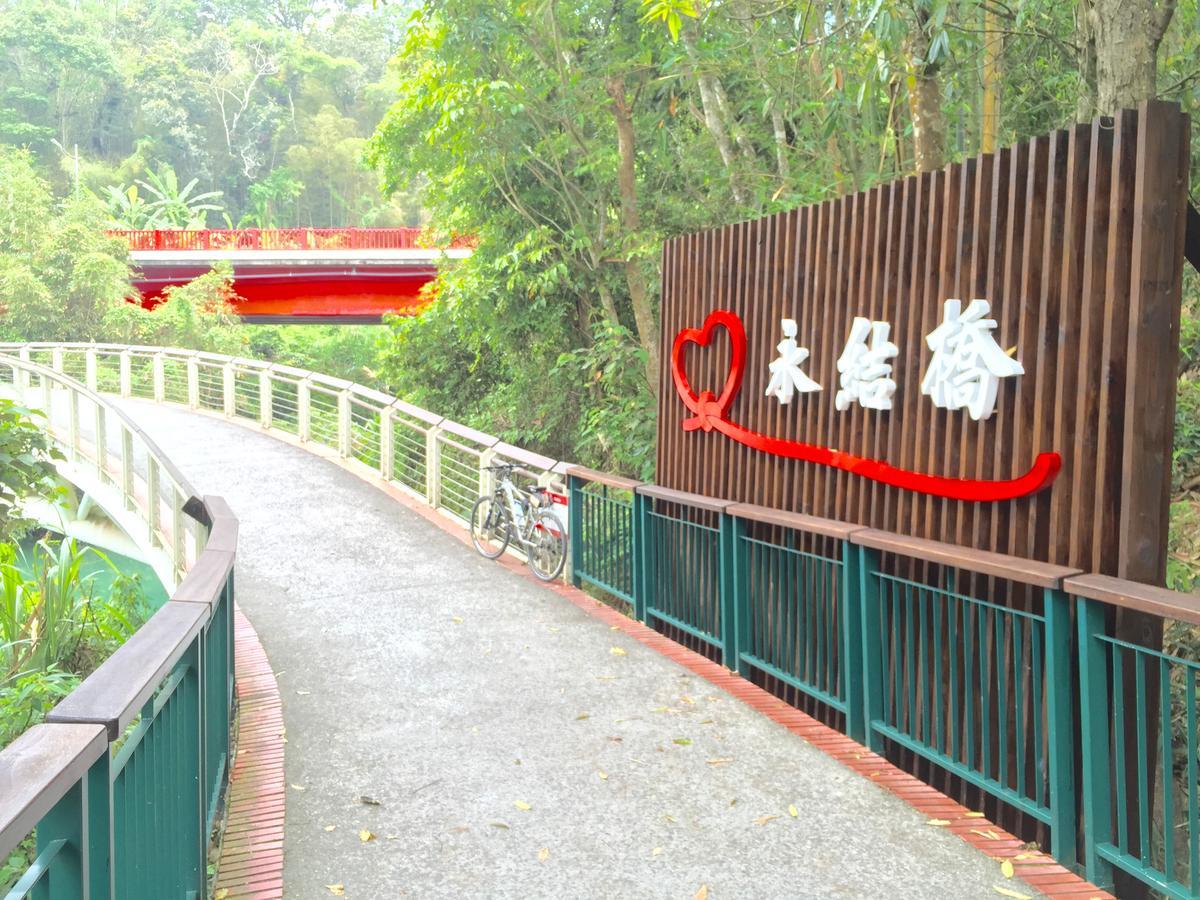 Sun Fog Hotel Yuchi Luaran gambar
