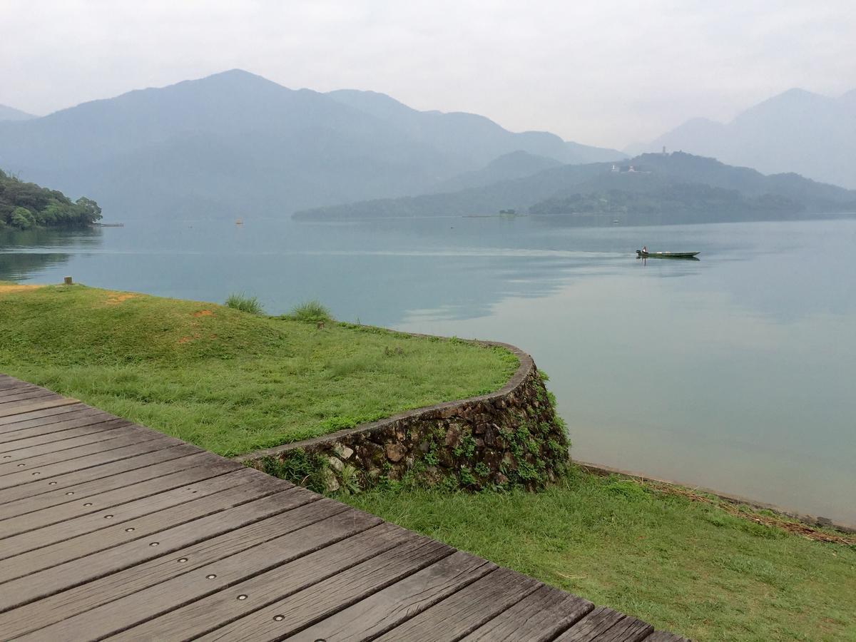 Sun Fog Hotel Yuchi Luaran gambar