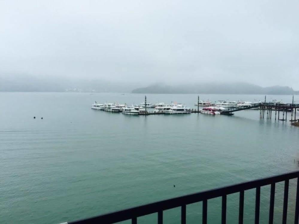 Sun Fog Hotel Yuchi Luaran gambar